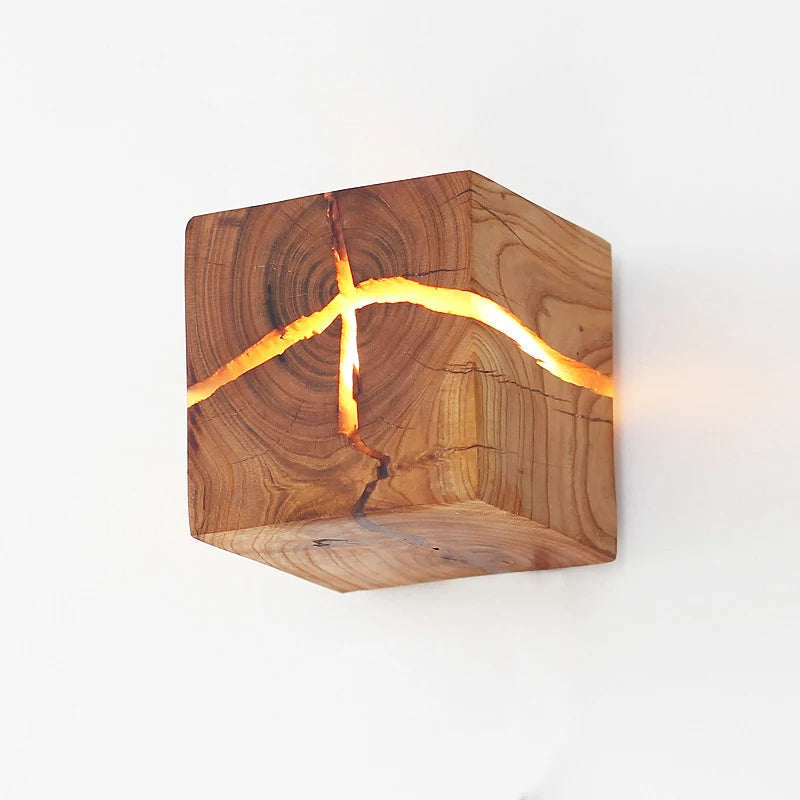 Aplique de pared de madera maciza tallada a mano y resina