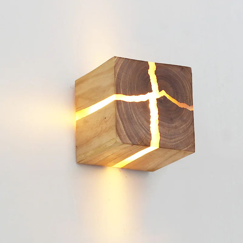 Aplique de pared de madera maciza tallada a mano y resina