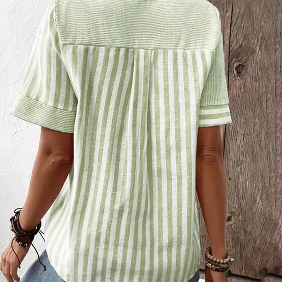 Blusa de rayas con botones para mujer