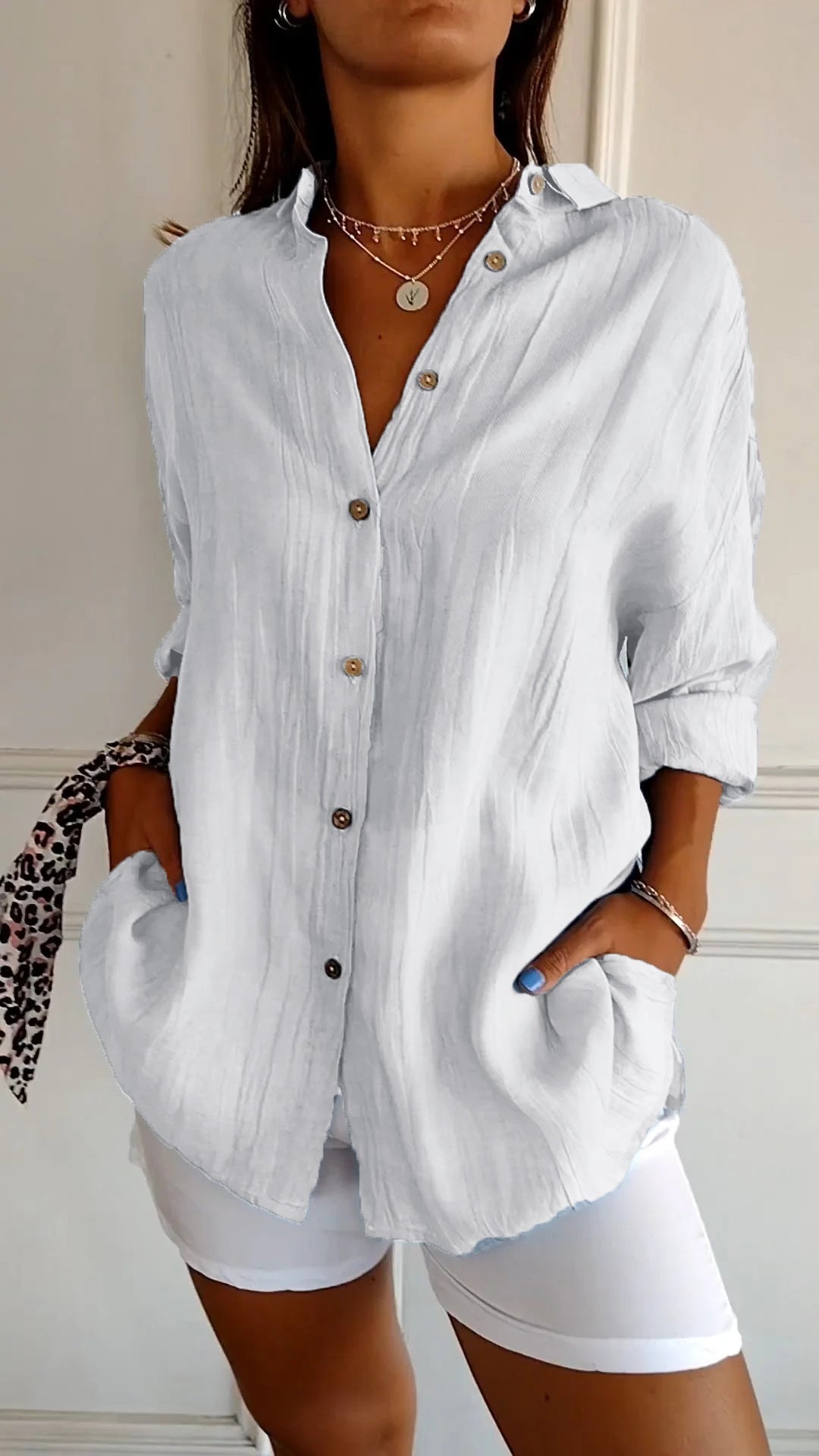 Blusa de verano para mujer de manga larga – Mezcla ligera de lino y seda con drapeado y elegancia costera escandinava