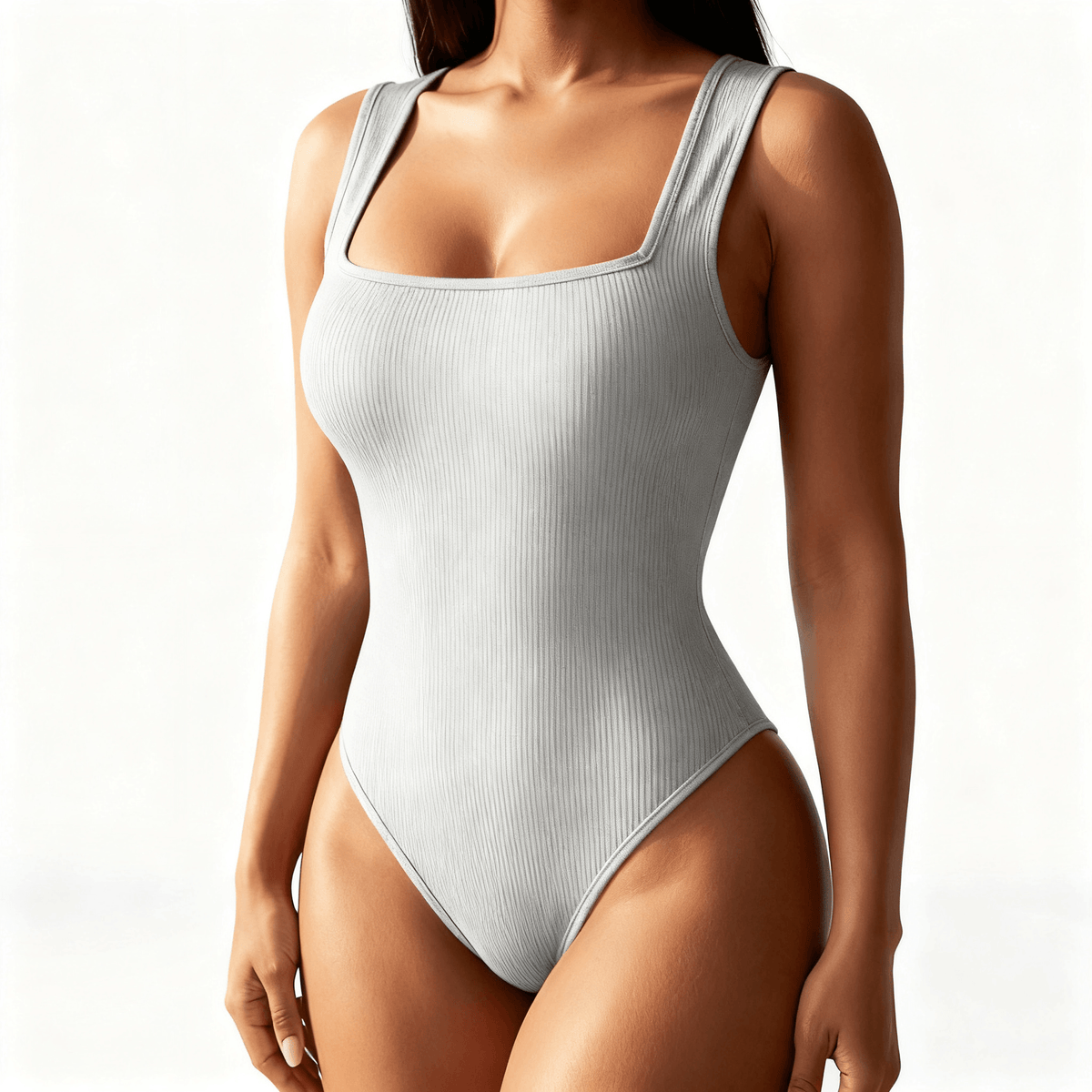Body moldeador con escote cuadrado para combinar a capas a diario