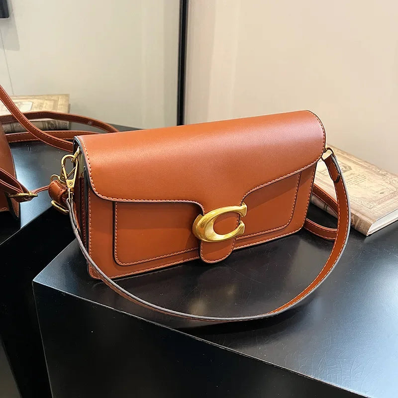 Bolso cuadrado minimalista de hombro y bandolera