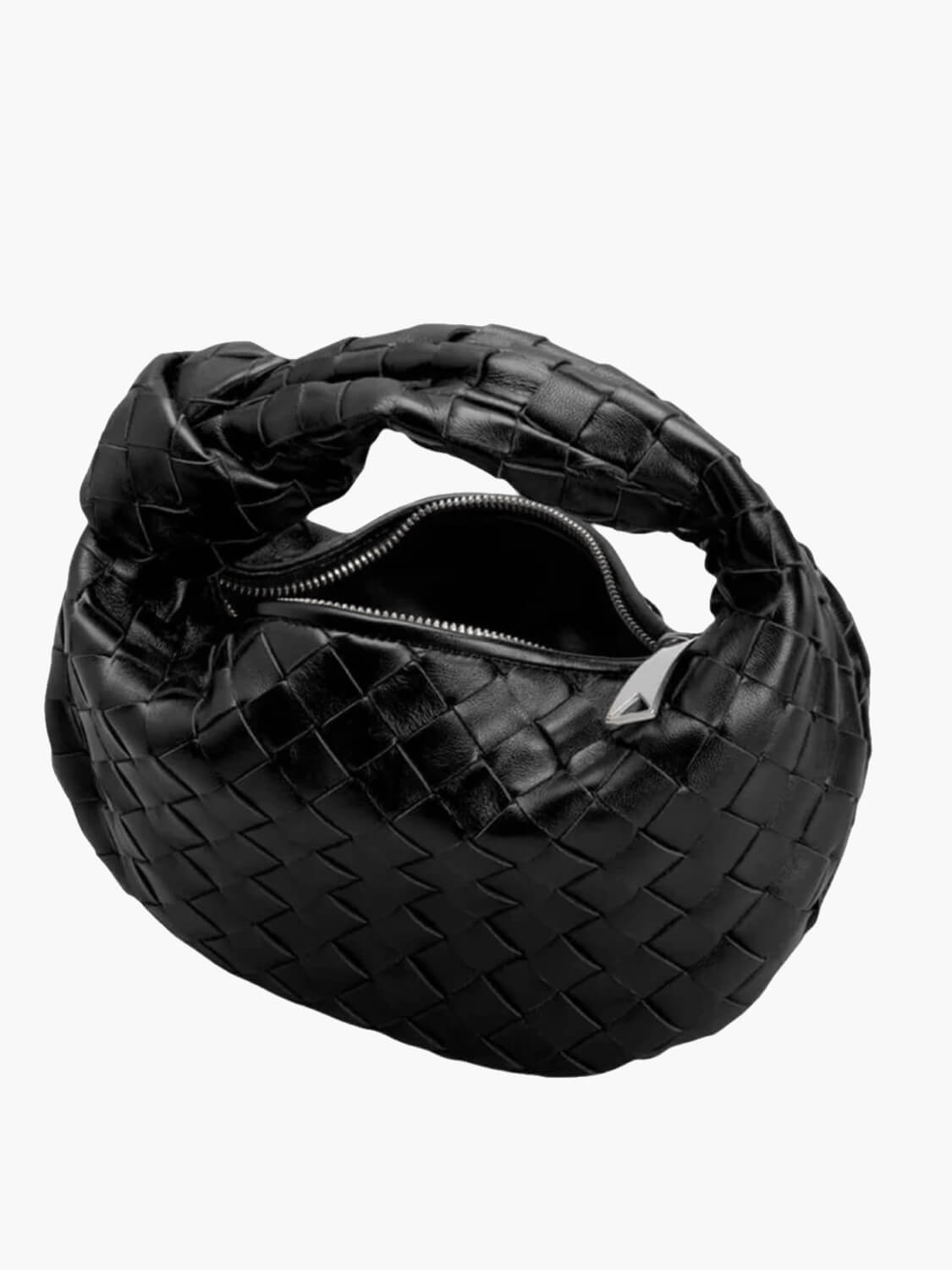Bolso de hombro ligero de piel vegana trenzada