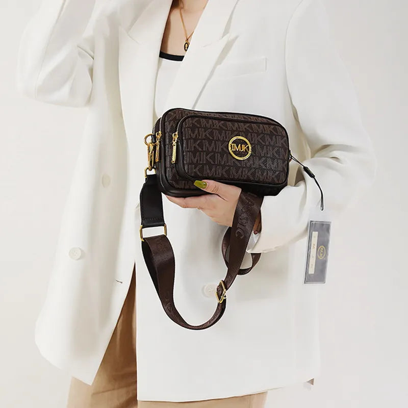Bolso de hombro para mujer con monograma y detalle de cadena
