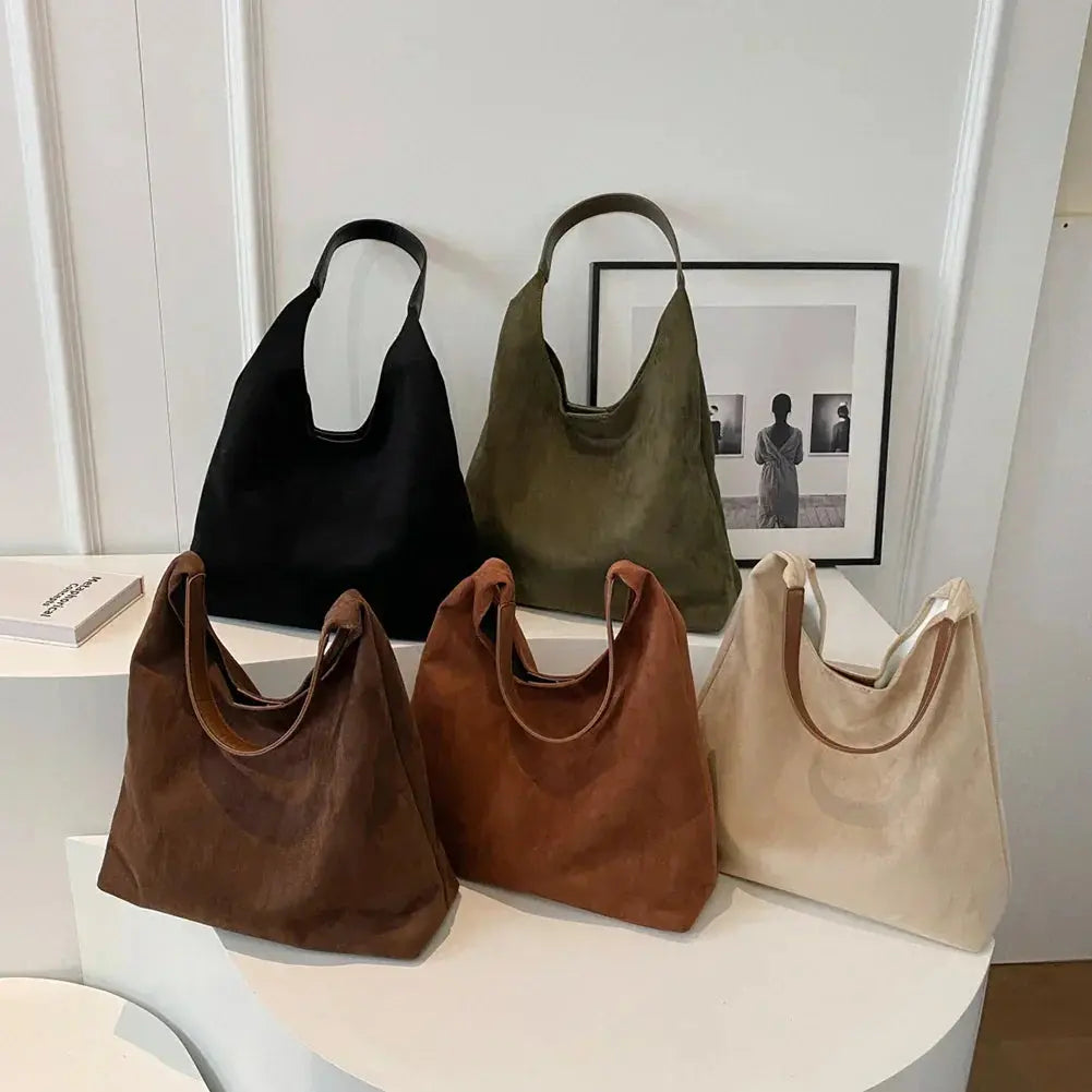 Bolso de hombro para mujer en ante suave con textura de lujo y elegancia boho