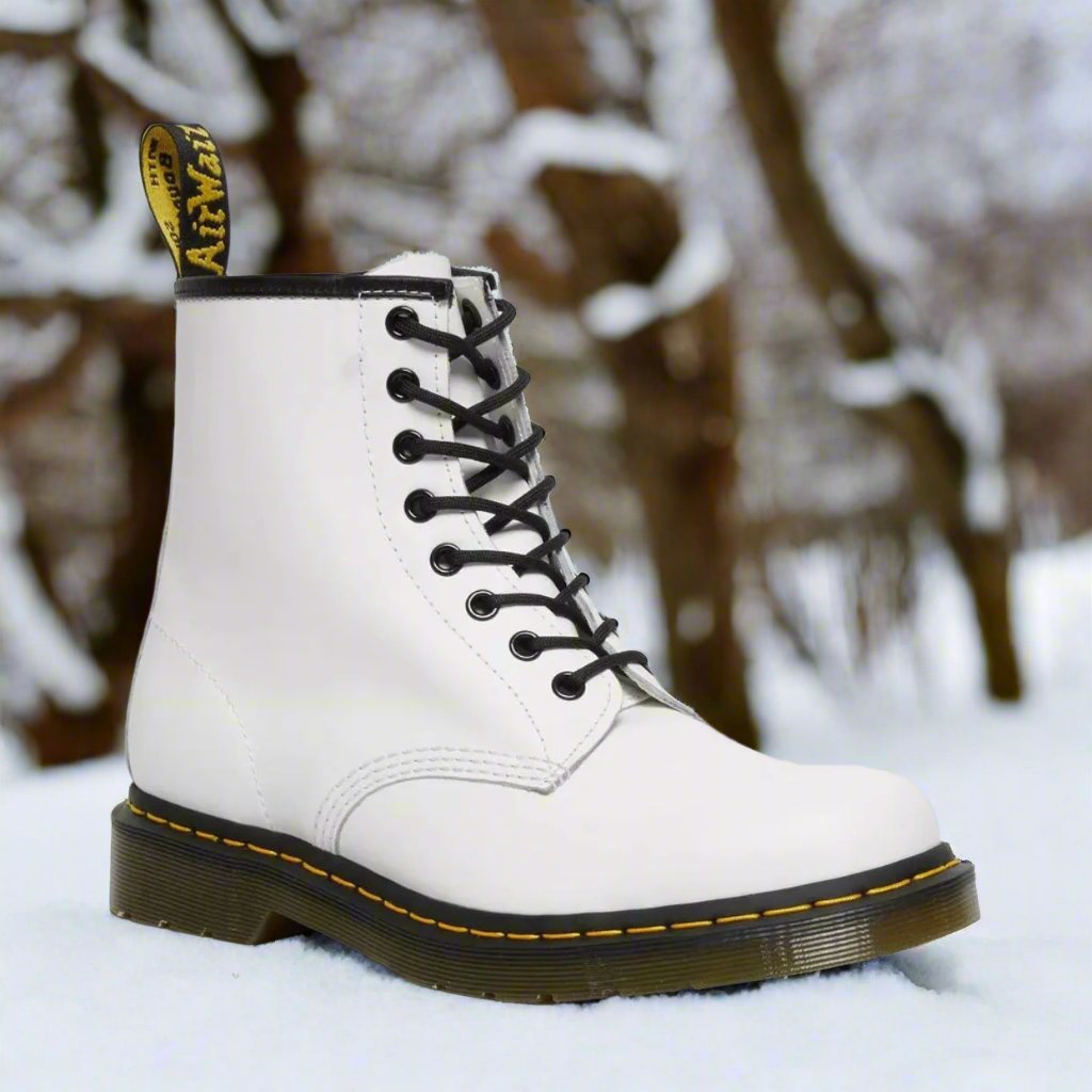 Botas acordonadas para mujer de diseño clásico
