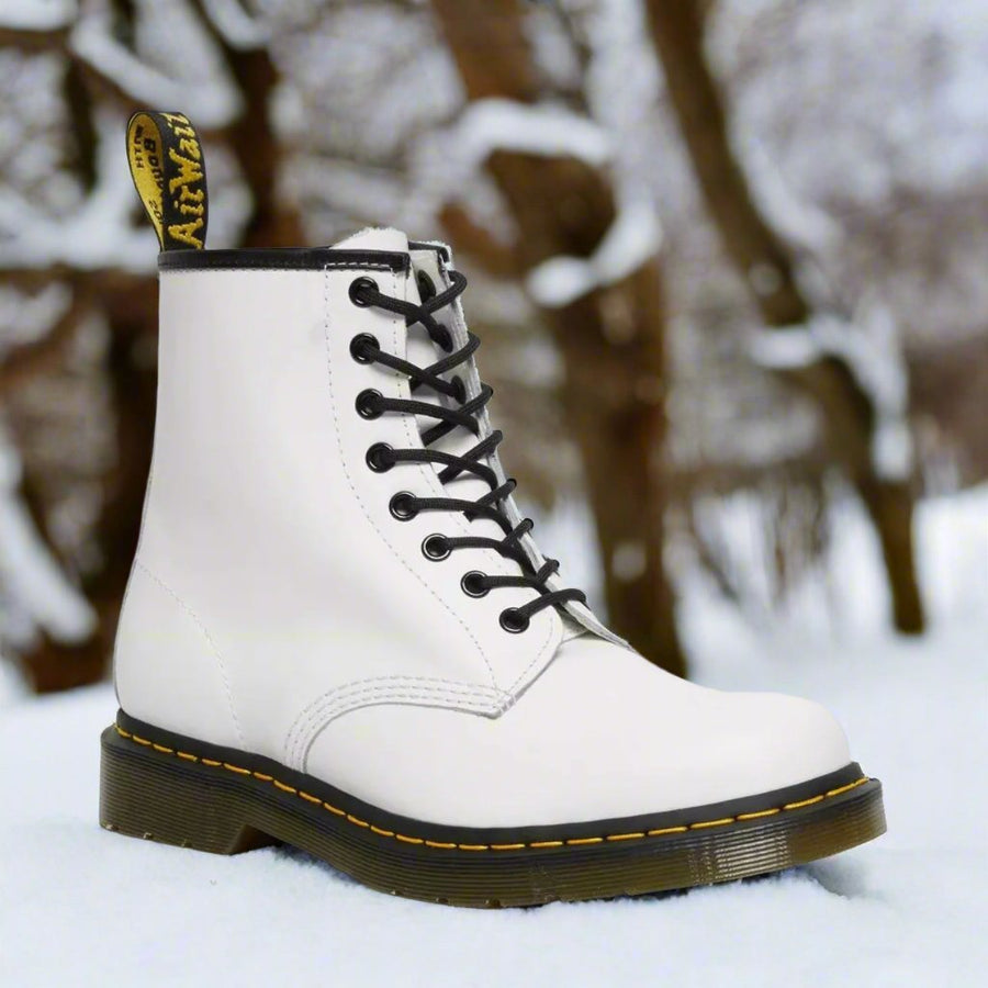 Botas acordonadas para mujer de diseño clásico