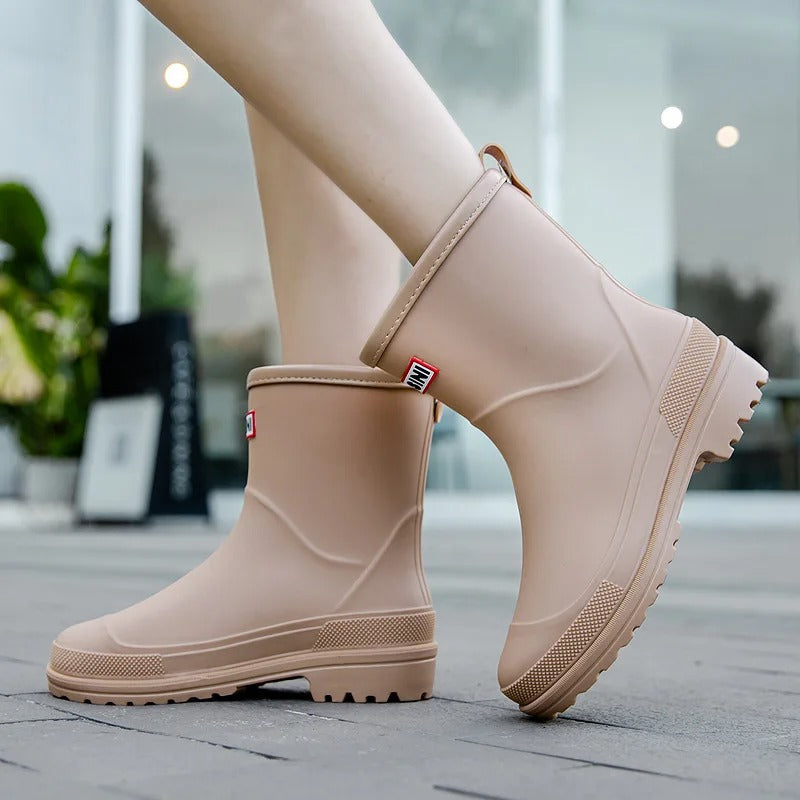 Botas de agua para mujer: cómodas y elegantes