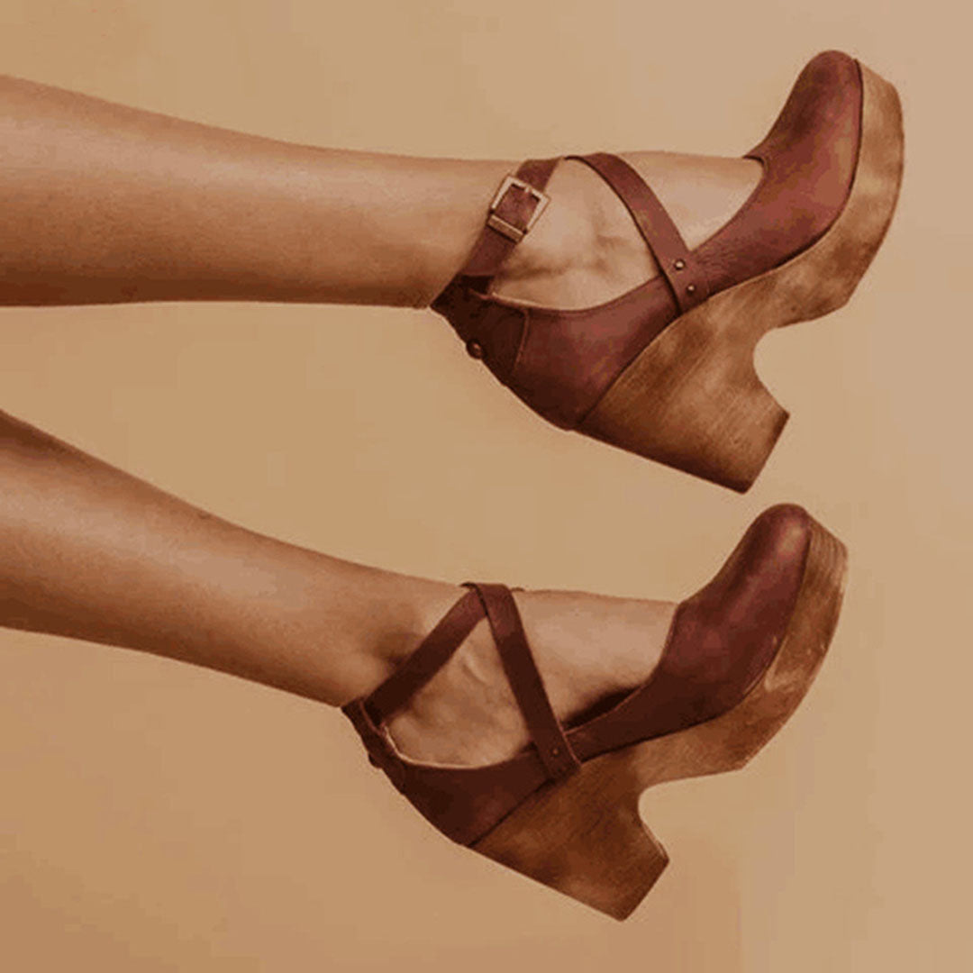 Botas ortopédicas para mujer con tacón