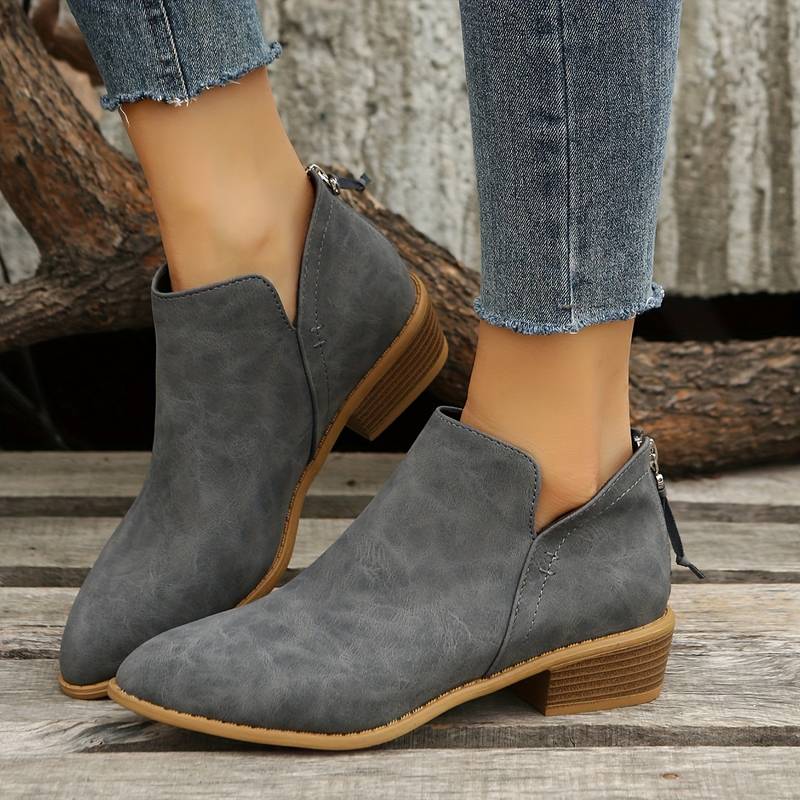 Botines para mujer de tacón bajo y corte en V