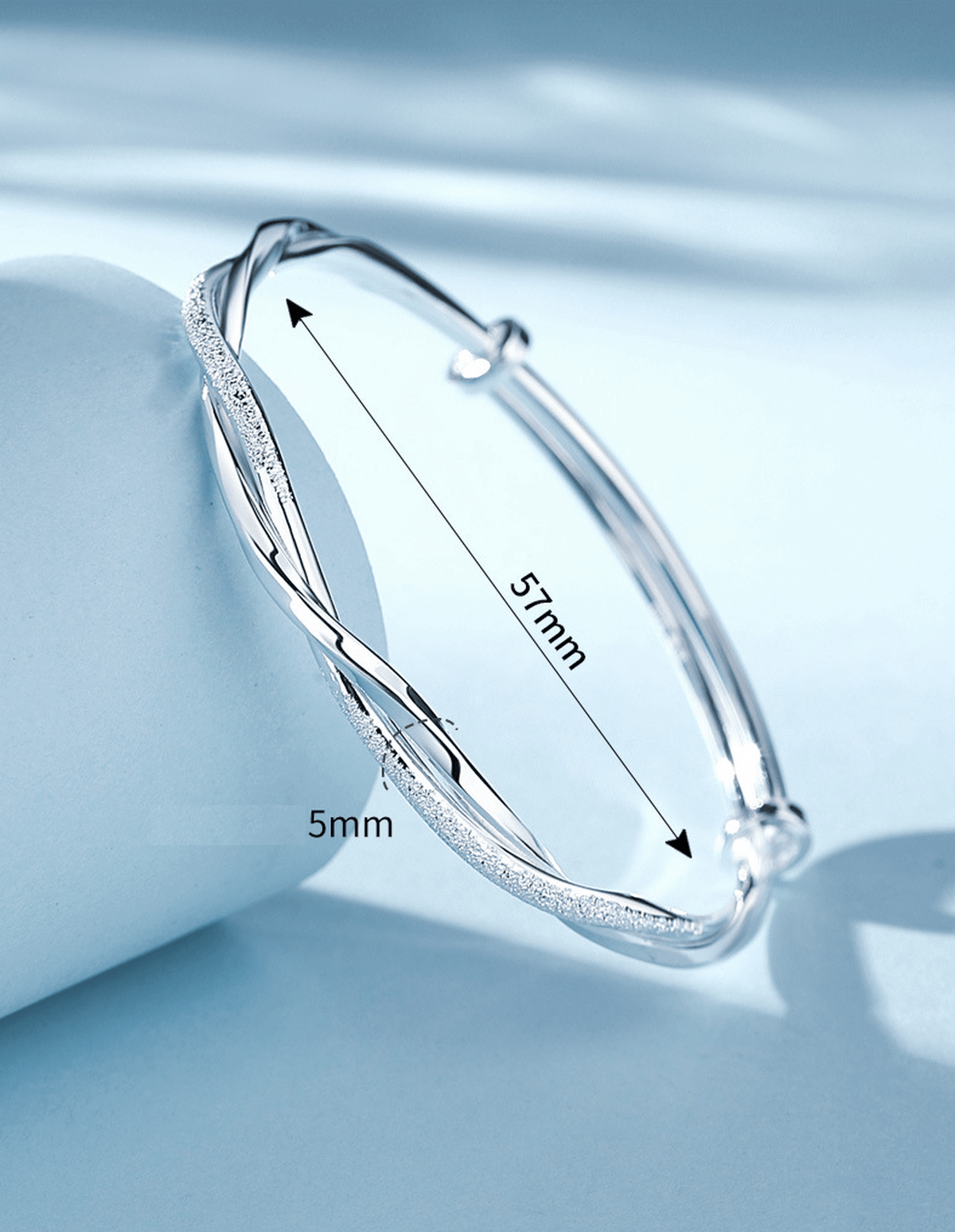 Brazalete geométrico ajustable de plata de ley 925