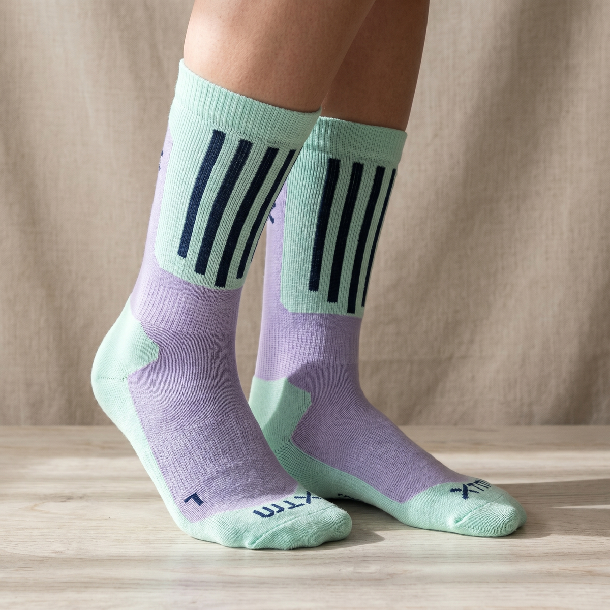 Calcetines de esquí unisex de lana merina | Diferentes grosores de material | Soporte para el arco del pie y acolchado en la espinilla