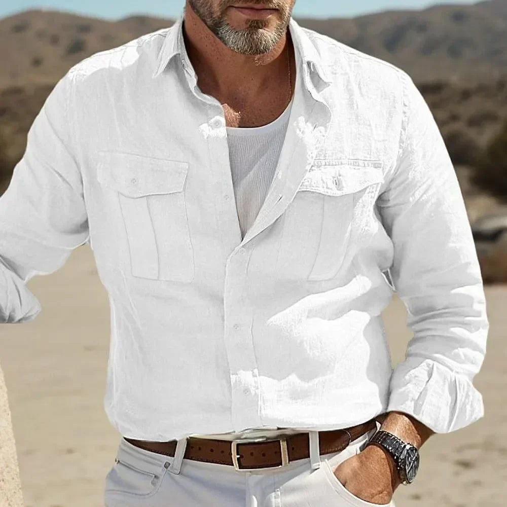 Camisa de hombre con botones y bolsillos en el pecho