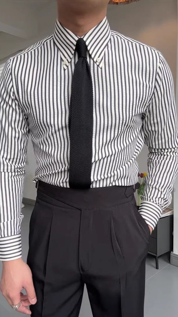 Camisa de manga larga a rayas para hombre con botones