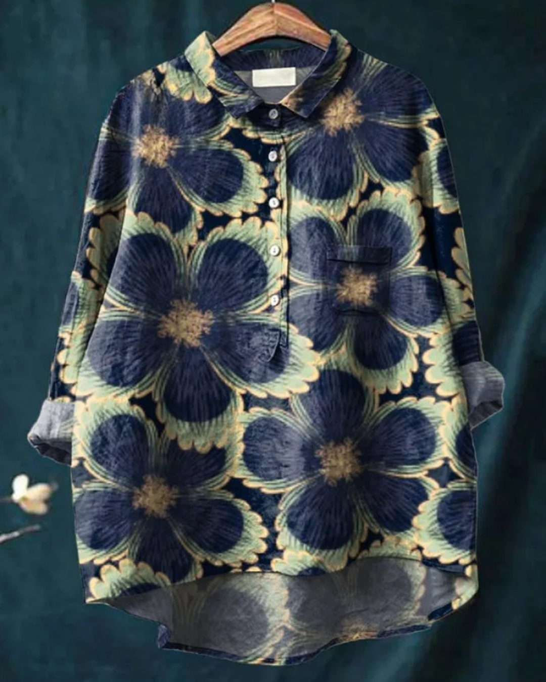 Camisa para mujer con estampado floral y botones
