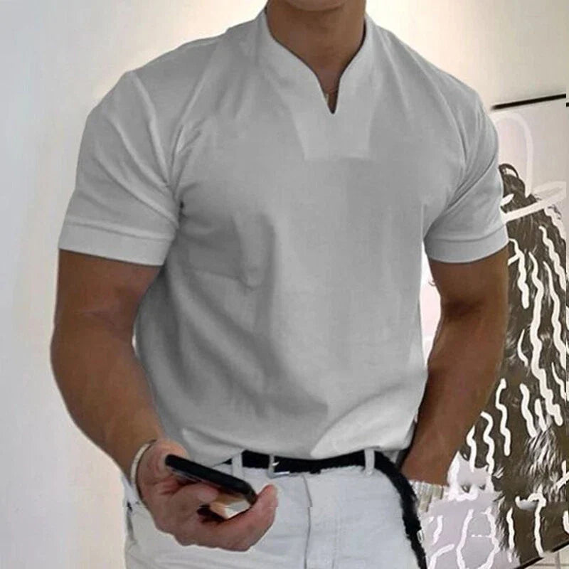 Camiseta de hombre slim fit manga corta cuello en V