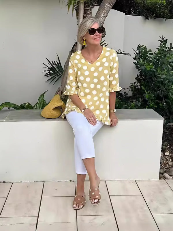 Camiseta vintage para mujer con estampado y elegancia atemporal