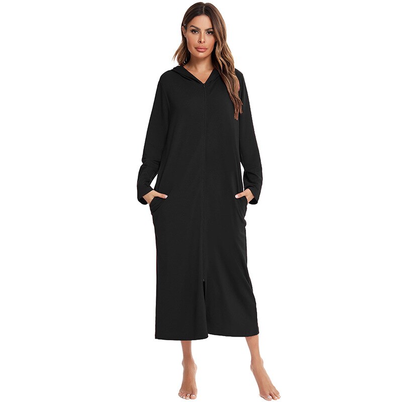 Camisón cálido con cremallera y capucha