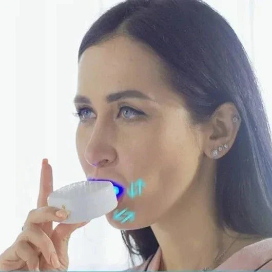 Cepillo de dientes ultrasónico blanqueador con resultados de limpieza visibles