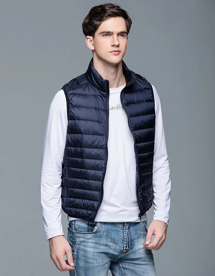 Chaleco acolchado para hombre de diseño minimalista