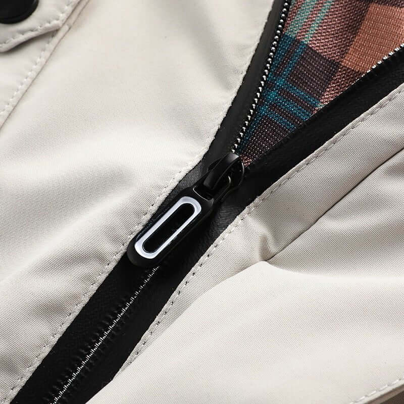 Chaqueta acolchada e impermeable para hombre