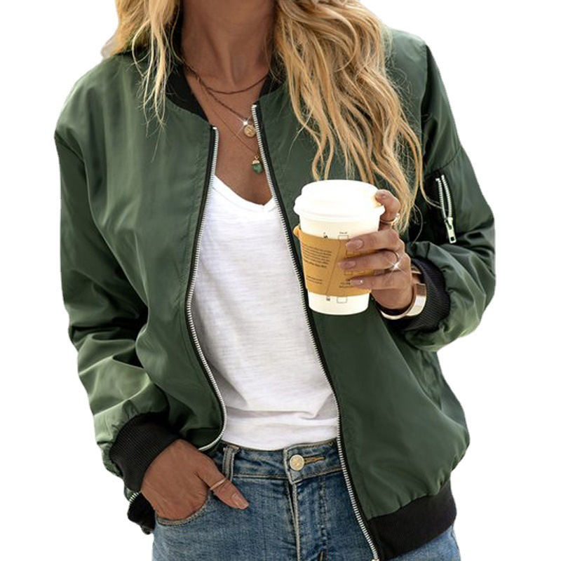 Chaqueta bomber ajustada para mujer con cremallera y manga larga