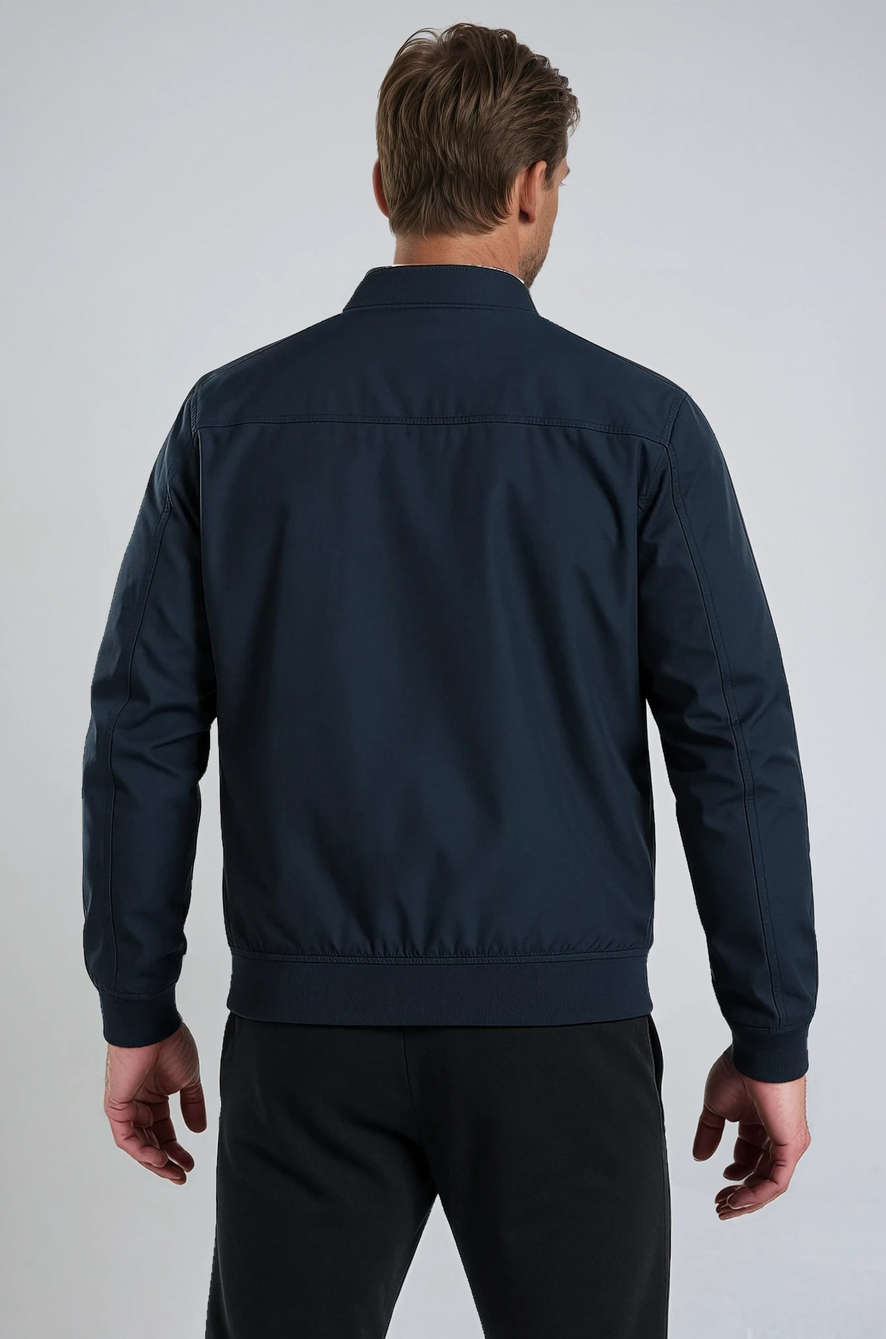 Chaqueta bomber clásica de hombre en azul marino con cremallera – Chaqueta ligera de entretiempo de poliéster resistente con bolsillos y puños acanalados
