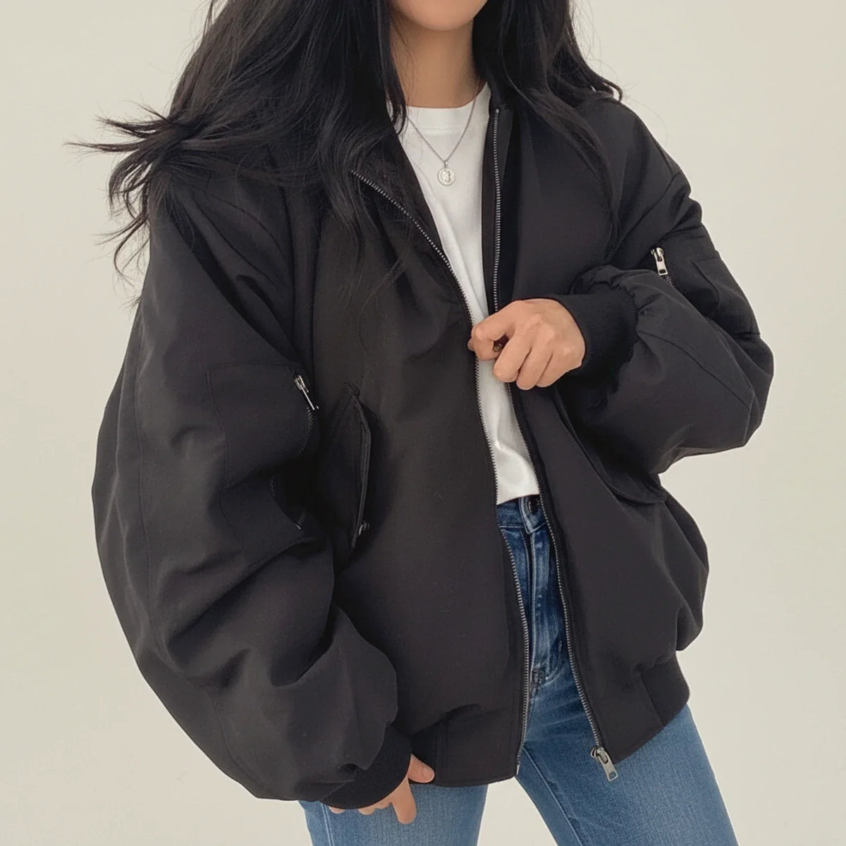 Chaqueta bomber para mujer con capucha y pelo