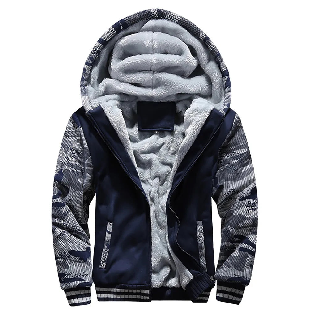 Chaqueta cálida con capucha