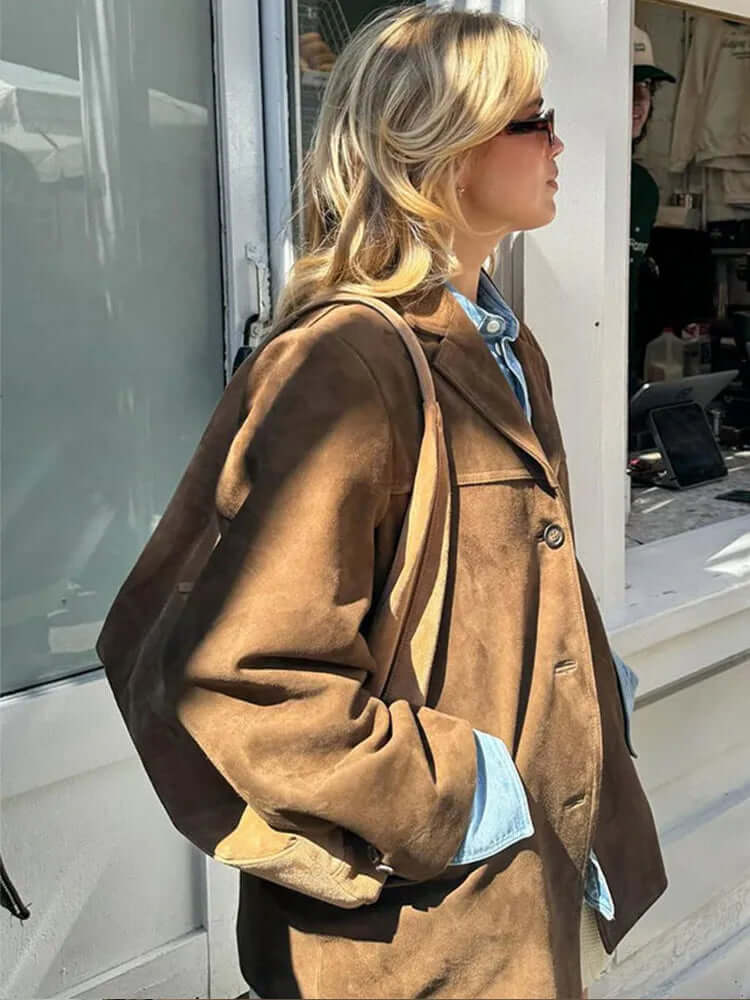 Chaqueta clásica de color marrón