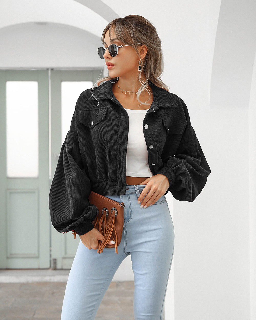 Chaqueta corta con botones para mujer