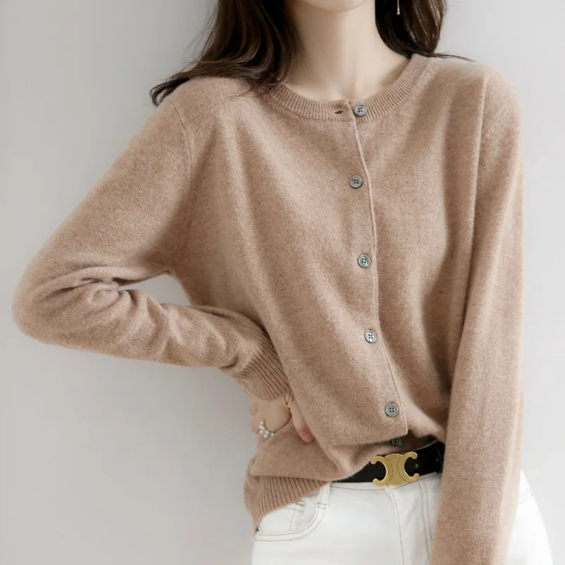 Chaqueta de punto suave con botones para mujer