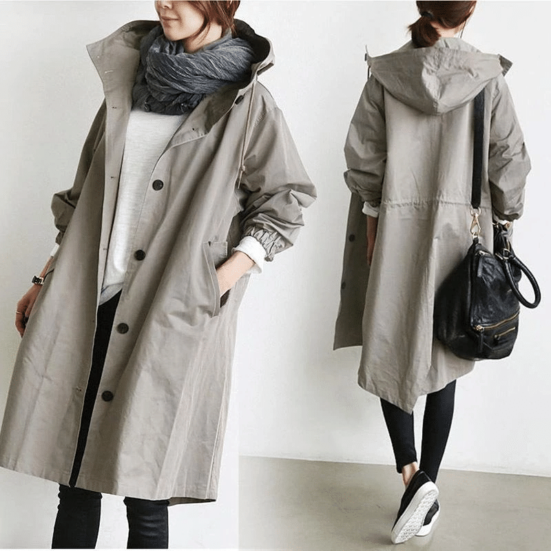 Chaqueta impermeable con capucha