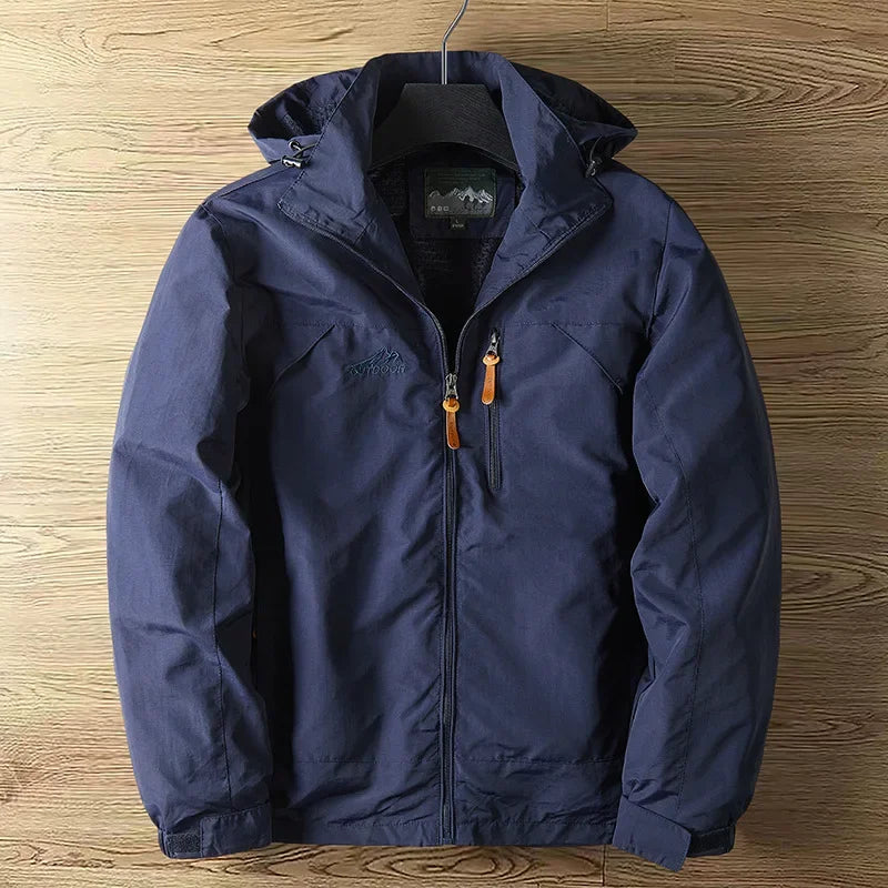 Chaqueta outdoor impermeable y transpirable para hombre