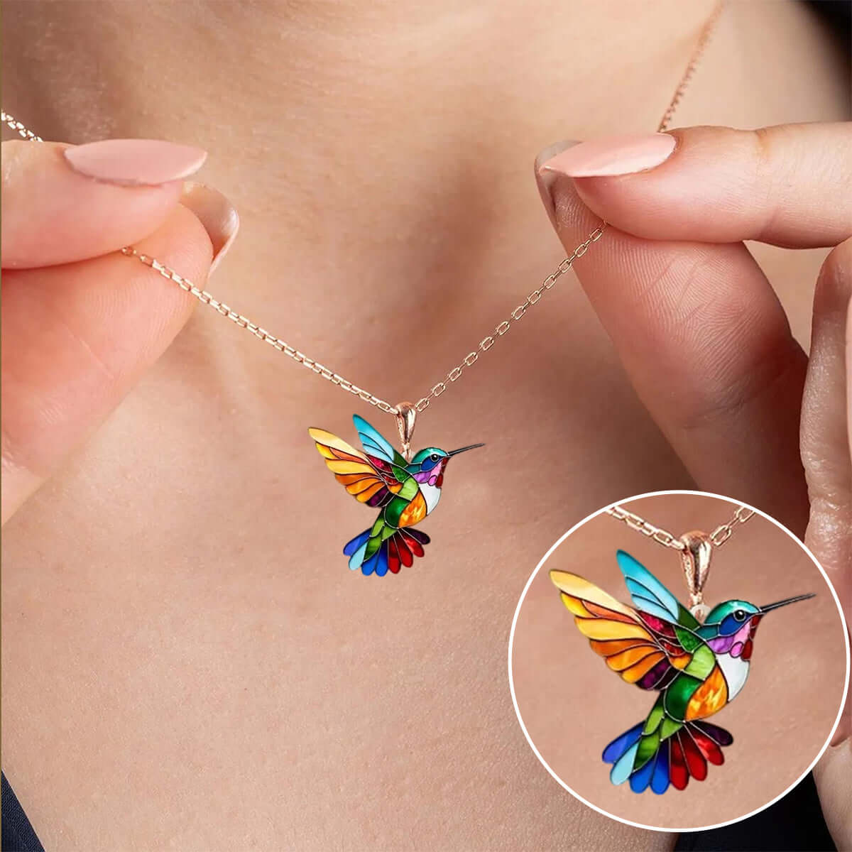 Collar Colibrí: Símbolo de Libertad y Renovación
