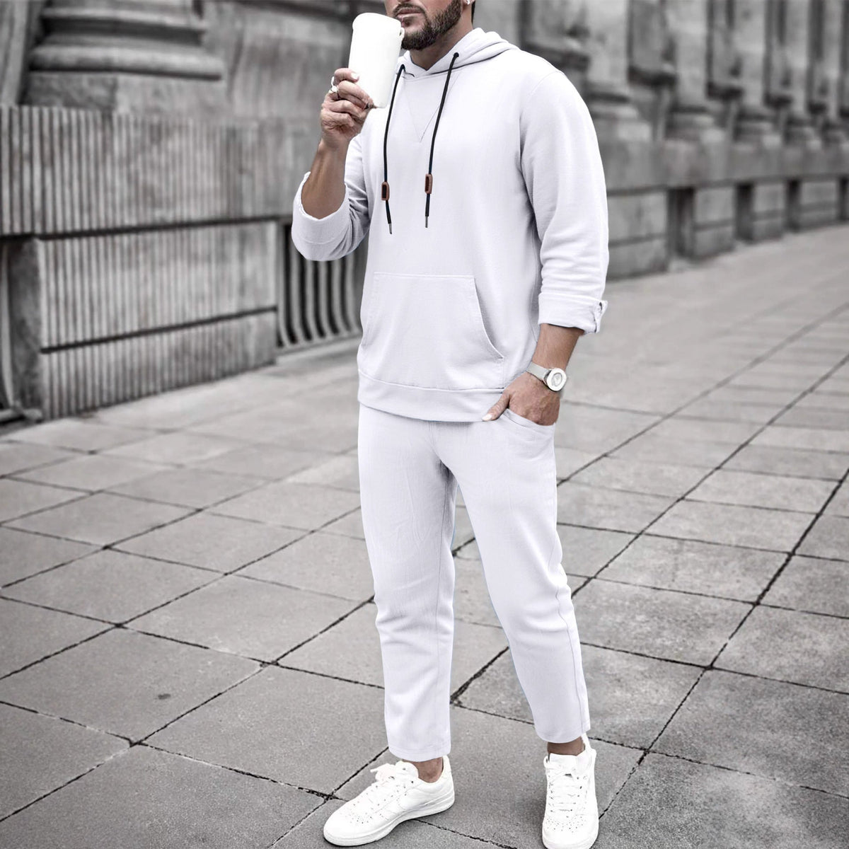 Conjunto casual de sudadera con capucha y pantalón de chándal