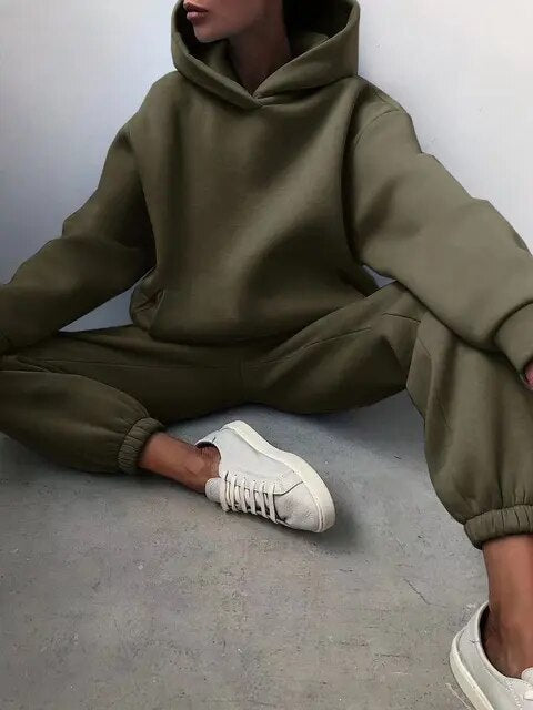 Conjunto de loungewear para mujer de corte holgado con sudadera con capucha y pantalón de chándal