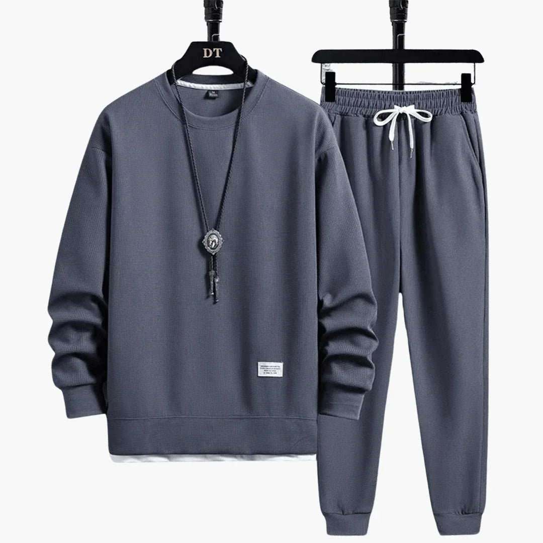 Conjunto de ocio para hombre con sudadera – deportivo y moderno