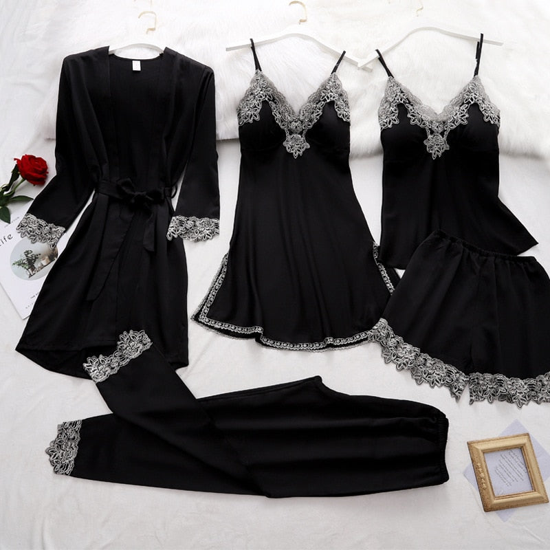 Conjunto de pijama satinado de lujo