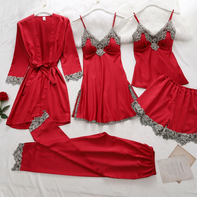 Conjunto de pijama satinado de lujo