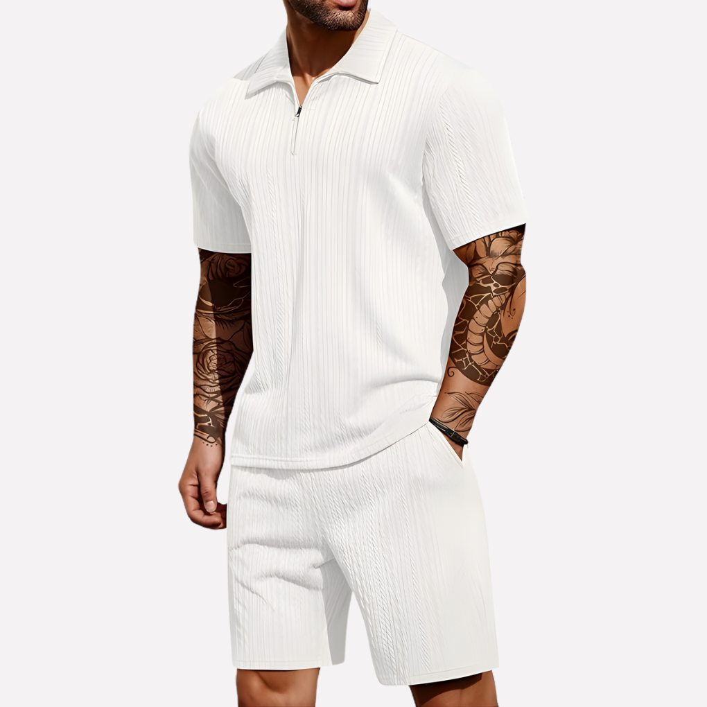 Conjunto estructurado de polo con cremallera y pantalones cortos