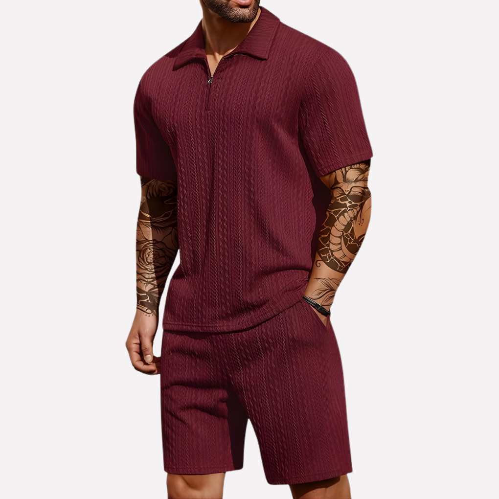 Conjunto estructurado de polo con cremallera y pantalones cortos