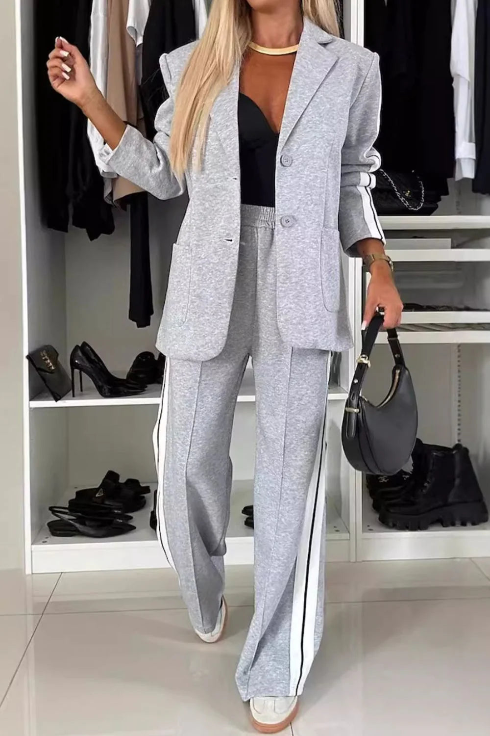 Conjunto para mujer de chaqueta blazer y pantalón con rayas de estilo deportivo