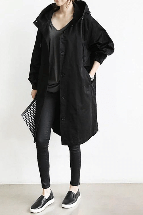 Cortavientos impermeable para mujer con botones y capucha