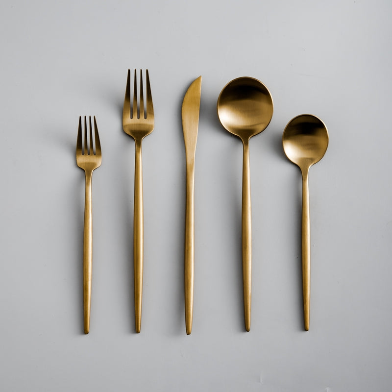 Cubertería minimalista – Acero inoxidable de alta calidad | Diseño elegante