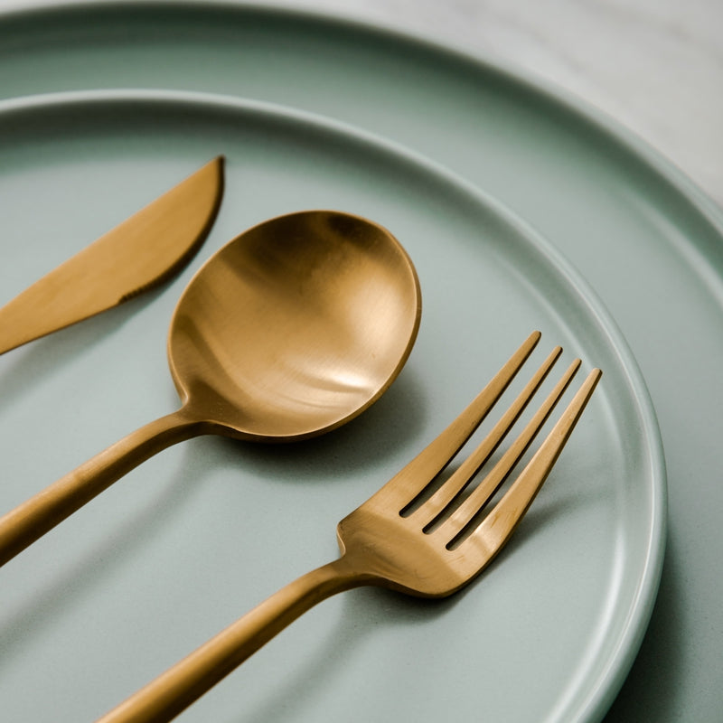 Cubertería minimalista – Acero inoxidable de alta calidad | Diseño elegante