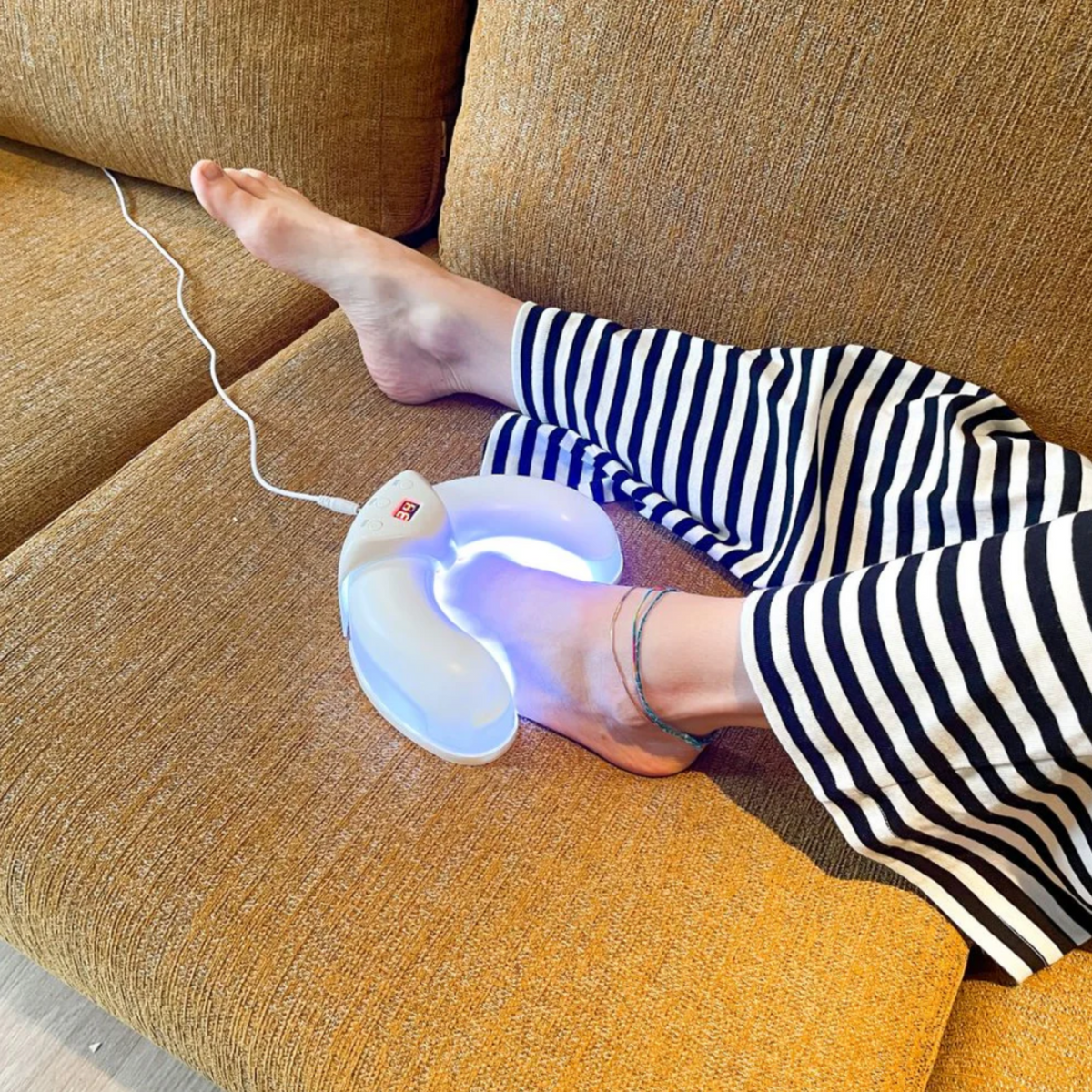 Dispositivo de tratamiento láser para hongos en las uñas: Terapia segura e indolora