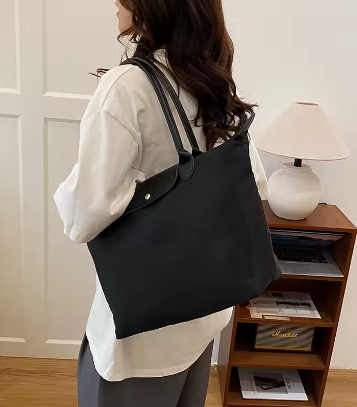 Elegante bolso tote plegable para uso diario