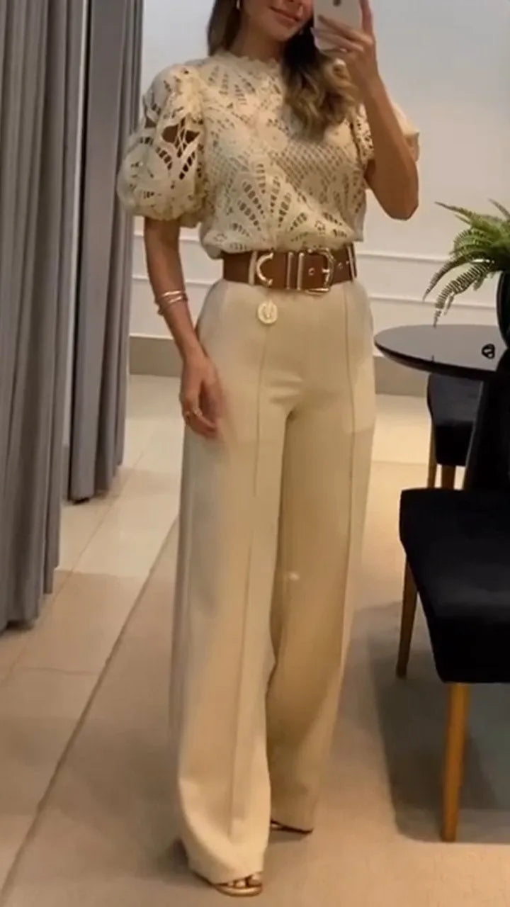 Elegante conjunto de dos piezas para mujer