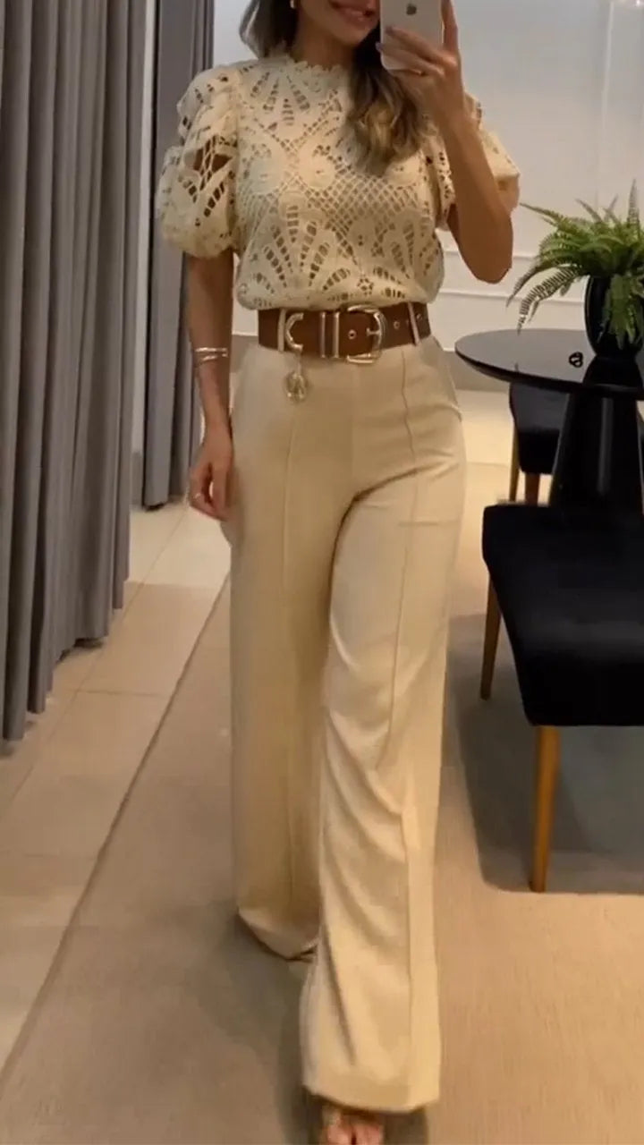 Elegante conjunto de dos piezas para mujer